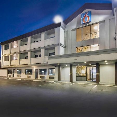 Motel 6-Atlanta, Ga - Downtown Bagian luar foto