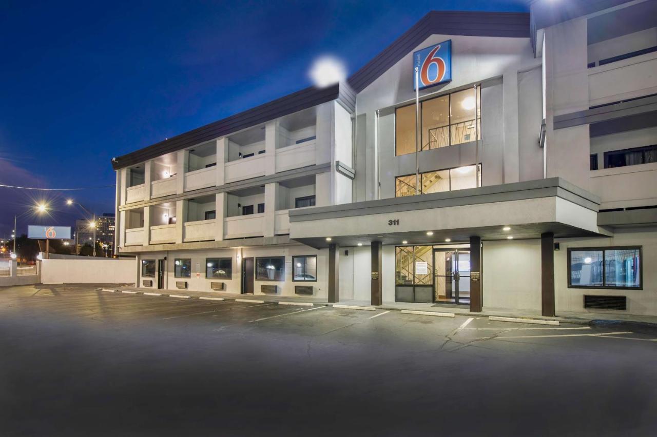 Motel 6-Atlanta, Ga - Downtown Bagian luar foto