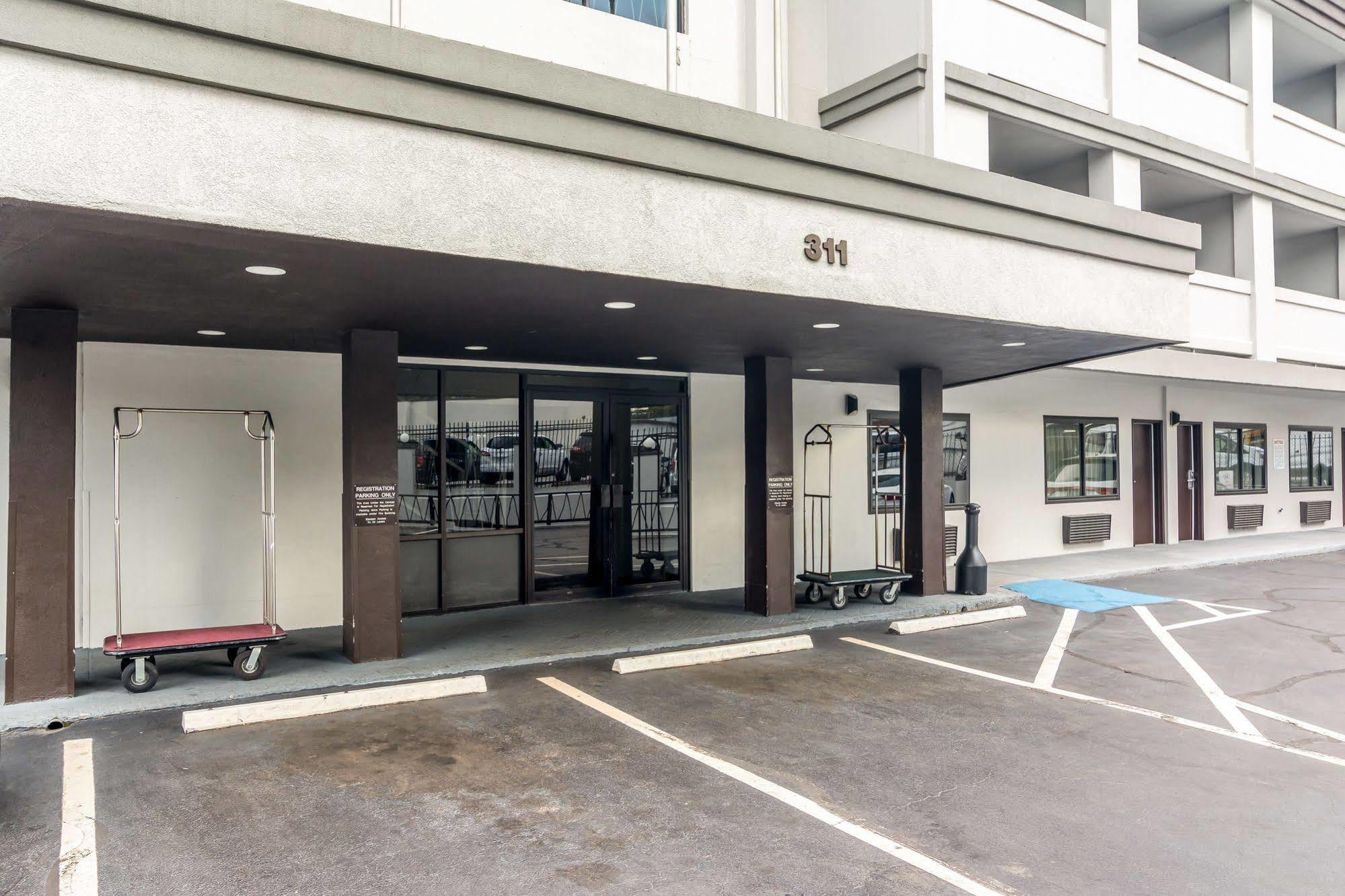 Motel 6-Atlanta, Ga - Downtown Bagian luar foto